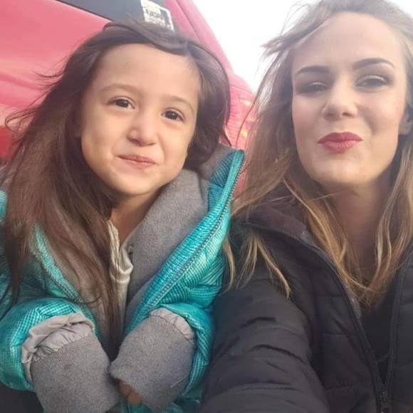 Meet your Posher, Amy - Picture 1 of 1